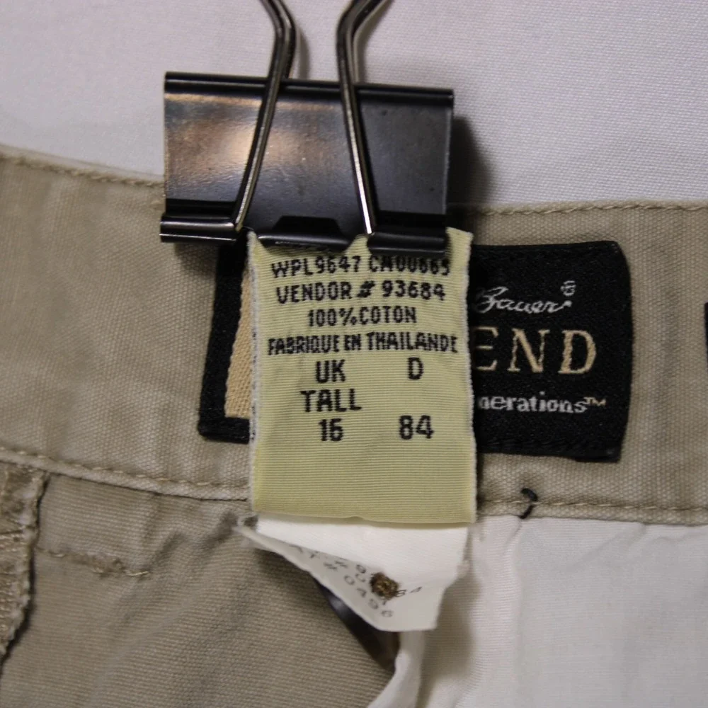 Eddie Bauer Shorts Womens 12 Beige Pockets Darrington Utility Hiking - 30.25x8.5 - Picture 8 of 10